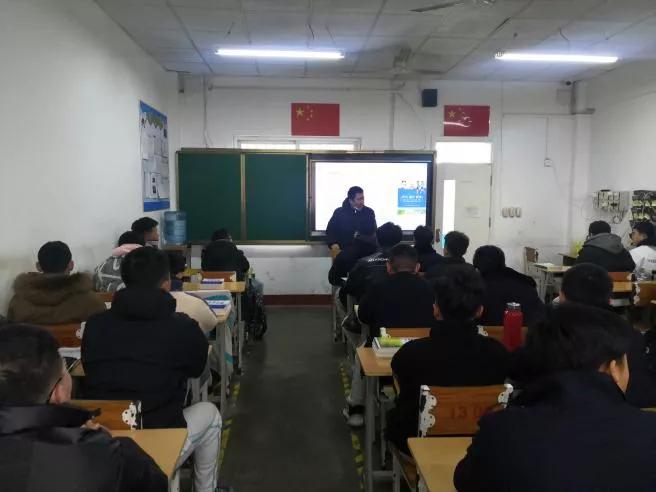 探索知识的海洋 从正版的到免费的，我们如何把握学习的机遇？2022年正版资料免费大全集完整版