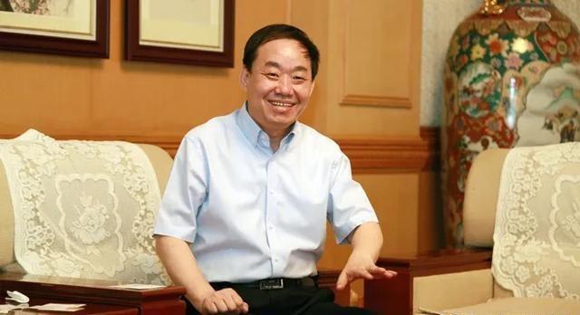 2024新奥历史开奖记录49期三中三
