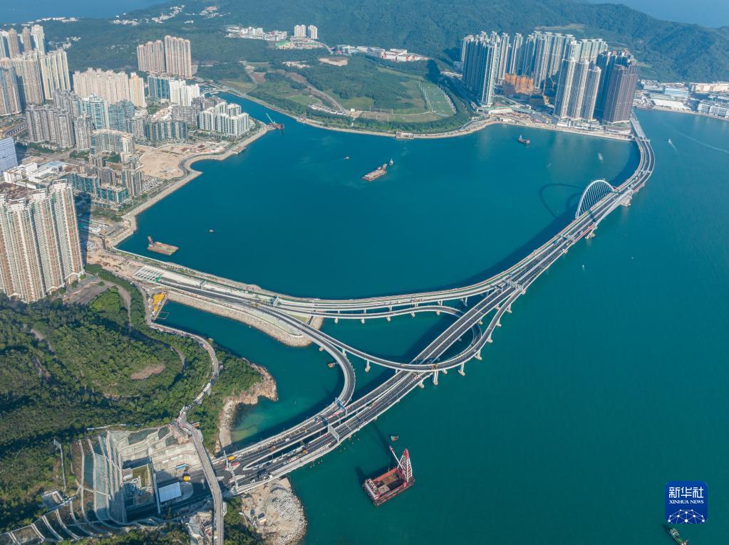 香港正版资料免费大全2021年 百度填词语