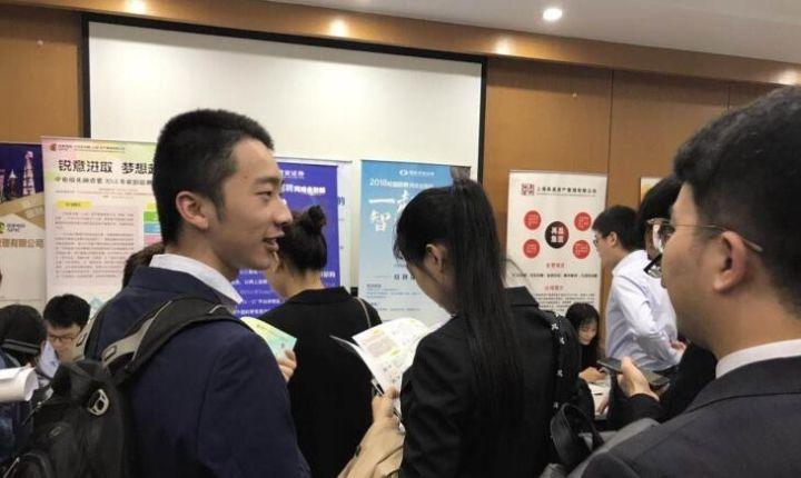 证券从业资格证官网—开启您的金融职业生涯之门证券从业资格证官网报名时间